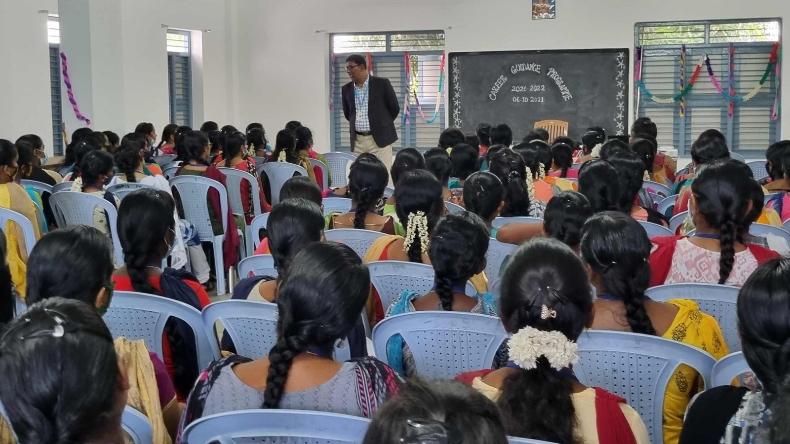 Career guidance session for faculty
